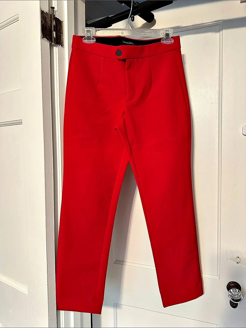 Banana Republic Women's Red Straight Leg Pants Size 4 Like New